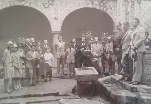 Esta fototeca guarda la memoria de cómo era Puebla hace más de un siglo